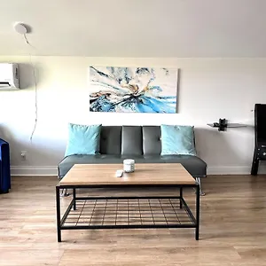 Downtown Retreat - 1br Oasis , Columbus United States